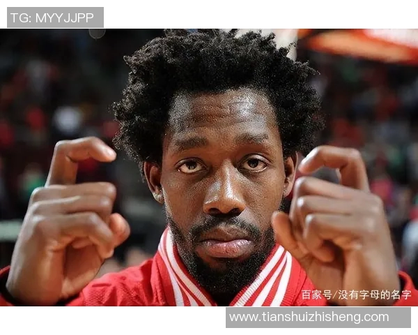 第一位黑人篮球明星的传奇人生与篮球历史的变革之路